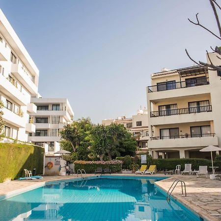 One Bedroom Apartment In Paphos In Good Location Buitenkant foto