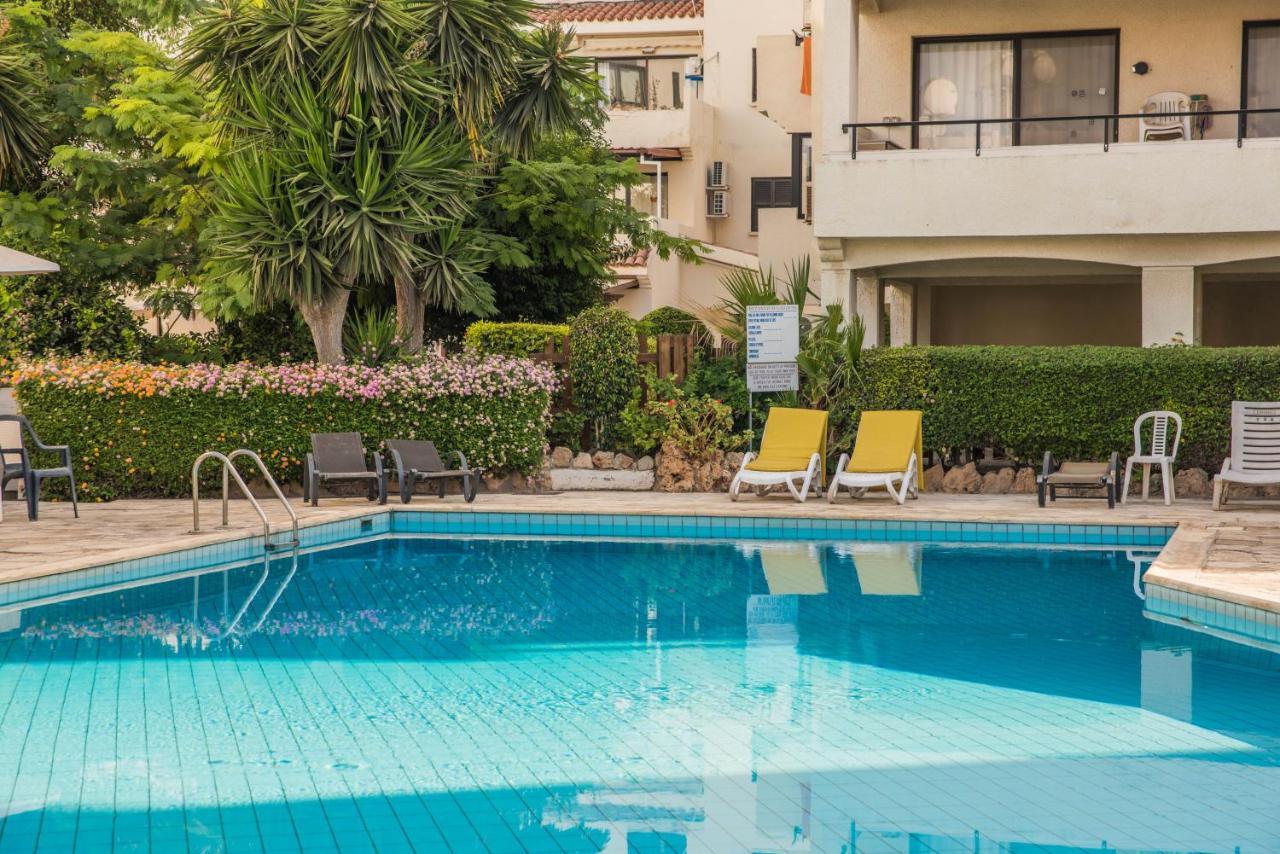 One Bedroom Apartment In Paphos In Good Location Buitenkant foto