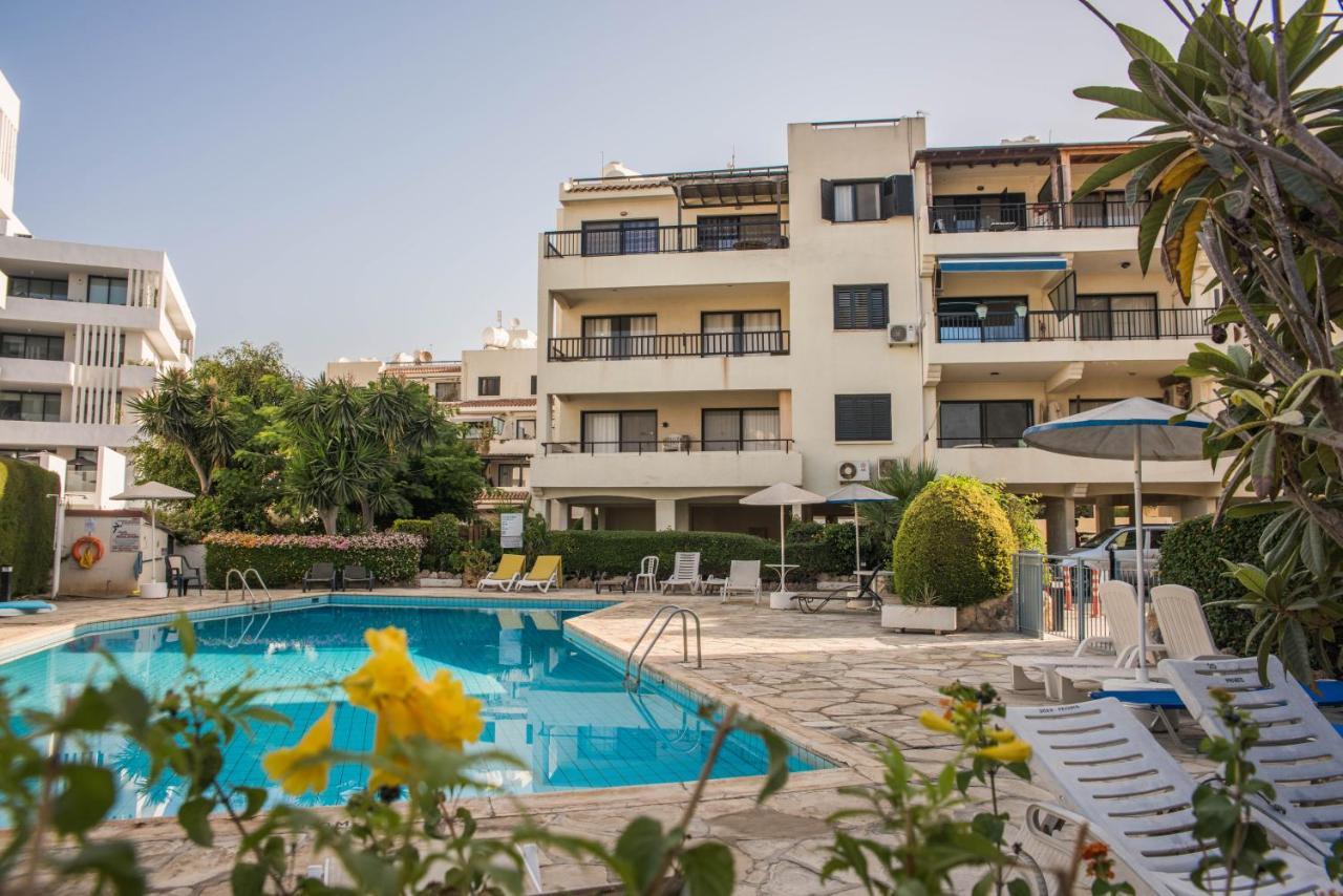 One Bedroom Apartment In Paphos In Good Location Buitenkant foto